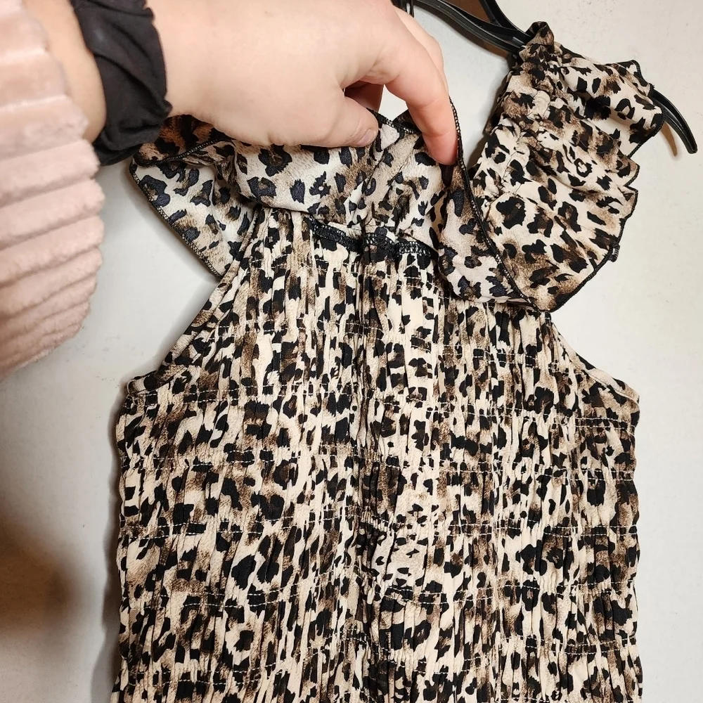 Nordstrom‎ Truly Me leopard smocked romper. Kids 14.